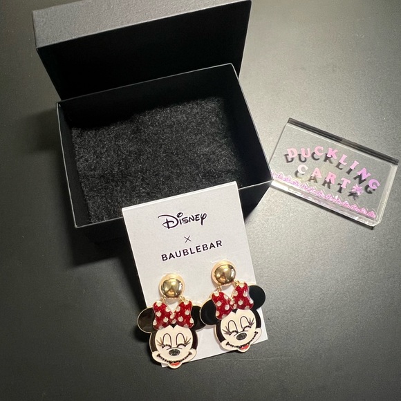 NEW BaubleBar x Disney Minnie Mouse Smile Dangle Earrings - Picture 2 of 11
